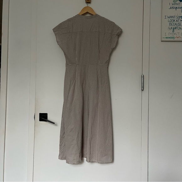 Uniqlo Beige Lawn Short Sleeve Flare Dress, XS - Picture 6 of 7